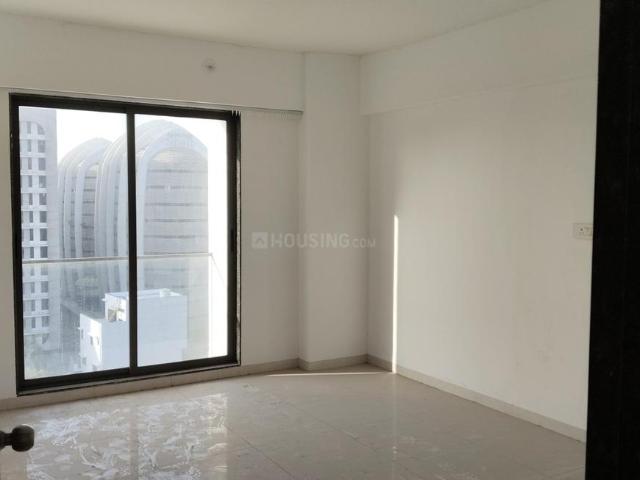 3 BHK Apartment in Vesu for rent Surat. The reference number is 20393166