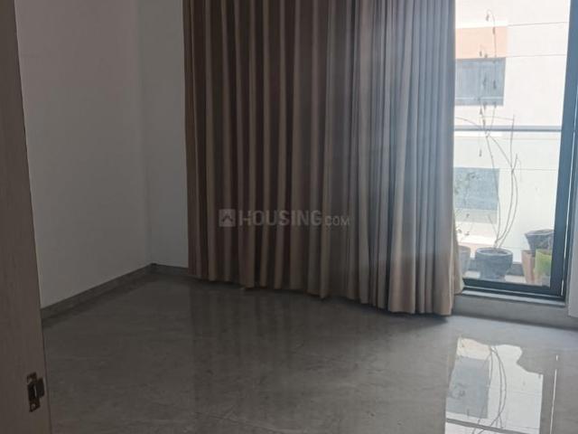3 BHK Apartment in Vesu for rent Surat. The reference number is 20521087