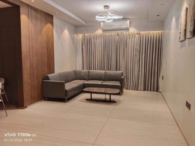 3 BHK Apartment in Vesu for rent Surat. The reference number is 20692514