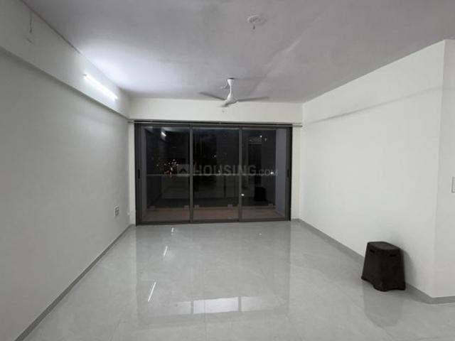 3 BHK Apartment in Vesu for rent Surat. The reference number is 21267066