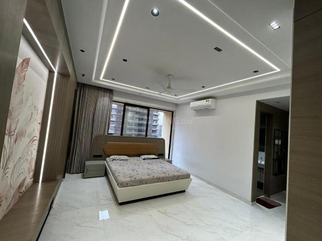 3 BHK Apartment in Vesu for rent Surat. The reference number is 21342414