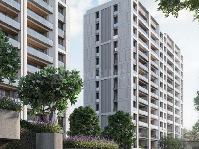 3 BHK Apartment in Vesu for resale Surat. The reference number is 15672388