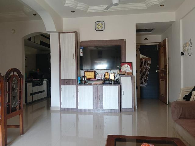 3 BHK Apartment in Vesu for resale Surat. The reference number is 19527344