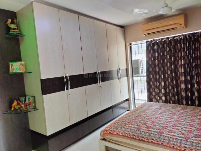 3 BHK Apartment in Vesu for resale Surat. The reference number is 20556401