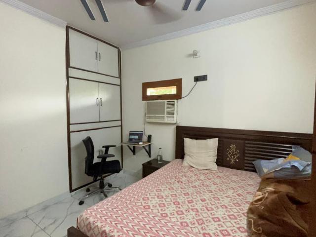 3 BHK Apartment in Vikaspuri for rent New Delhi. The reference number is 21140638