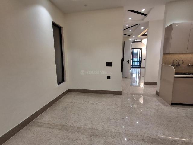 3 BHK Apartment in Vikaspuri for resale New Delhi. The reference number is 20709114