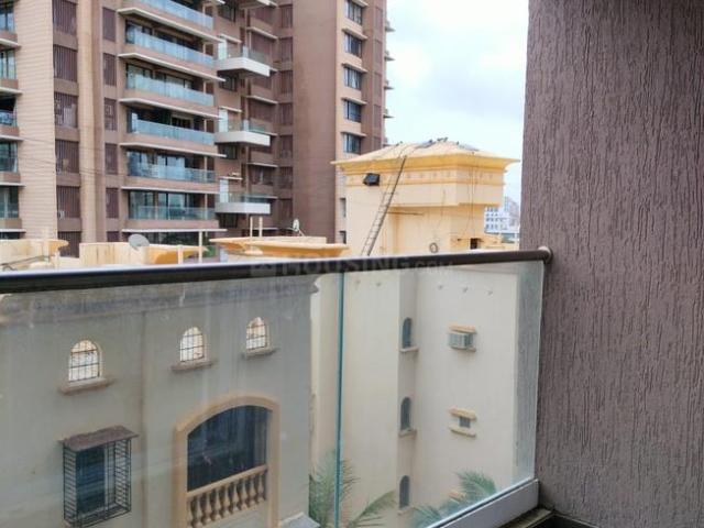 3 BHK Apartment in Vile Parle West for rent Mumbai. The reference number is 19519736