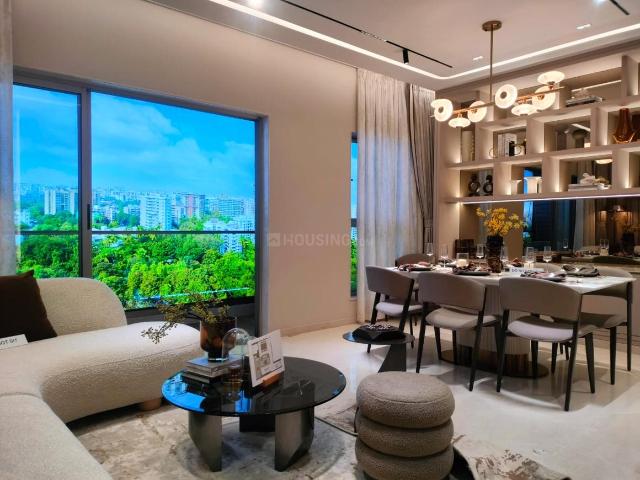 3 BHK Apartment in Vile Parle West for resale Mumbai. The reference number is 19807372