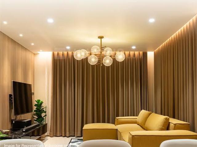 3 BHK Apartment in Vile Parle West for resale Mumbai. The reference number is 20924034