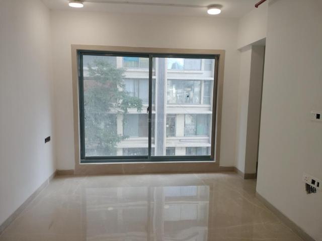 3 BHK Apartment in Vile Parle West for resale Mumbai. The reference number is 21135067