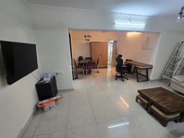 3 BHK Apartment in Vile Parle East for rent Mumbai. The reference number is 19057583