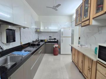 3 BHK Apartment in Vile Parle East for rent Mumbai. The reference number is 19510990