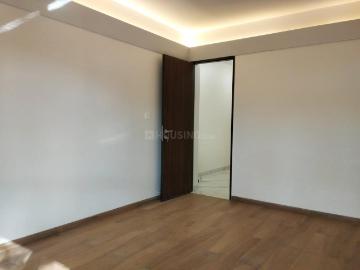 3 BHK Apartment in Vile Parle East for rent Mumbai. The reference number is 20191689