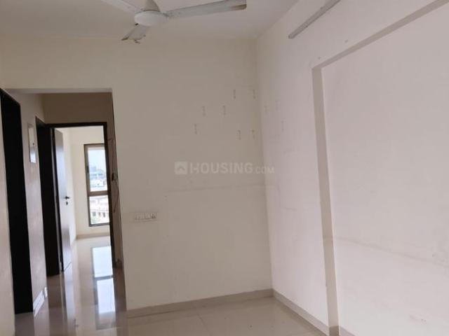 3 BHK Apartment in Vile Parle East for rent Mumbai. The reference number is 20443497