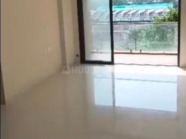 3 BHK Apartment in Vile Parle East for rent Mumbai. The reference number is 21190575