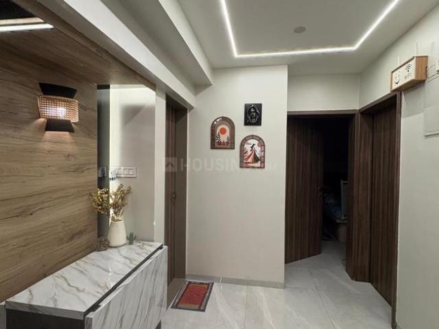 3 BHK Apartment in Viman Nagar for rent Pune. The reference number is 19504712