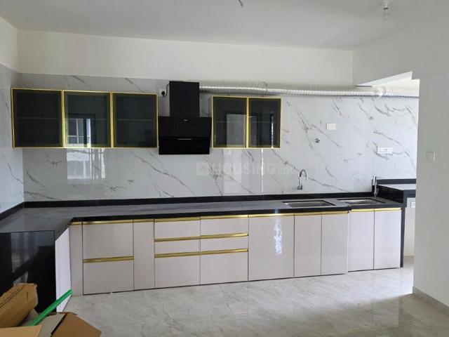 3 BHK Apartment in Viman Nagar for rent Pune. The reference number is 20274656