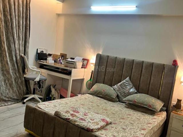 3 BHK Apartment in Viman Nagar for rent Pune. The reference number is 20824917