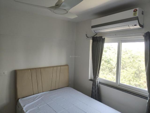 3 BHK Apartment in Viman Nagar for rent Pune. The reference number is 21242294