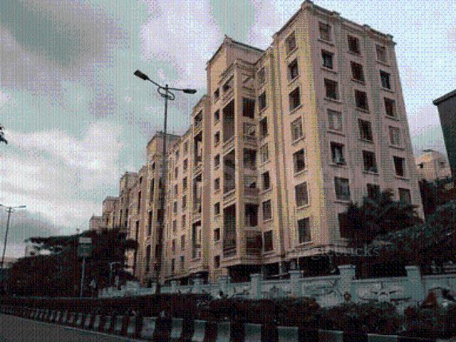 3 BHK Apartment in Viman Nagar for resale Pune. The reference number is 21371206