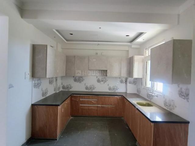 3 BHK Apartment in Vrindavan Yojana for rent Lucknow. The reference number is 20503639