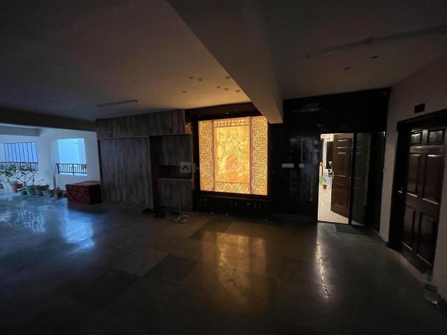 3 BHK Apartment in Vrindavan Yojana for rent Lucknow. The reference number is 20555250