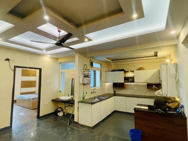 3 BHK Apartment in Vrindavan Yojana for rent Lucknow. The reference number is 21158316