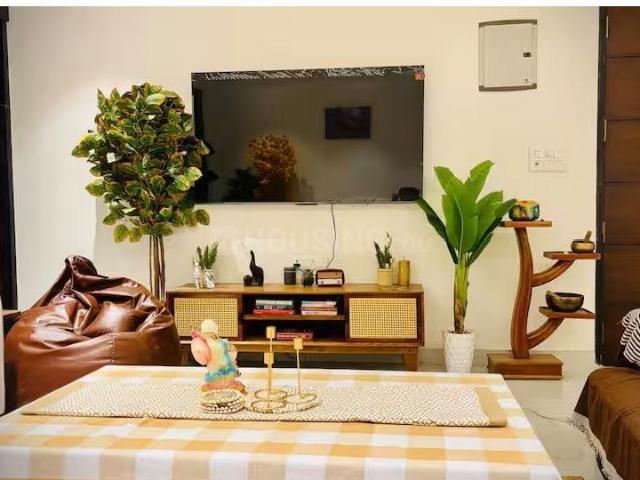 3 BHK Apartment in Vrindavan Yojana for rent Lucknow. The reference number is 21158453