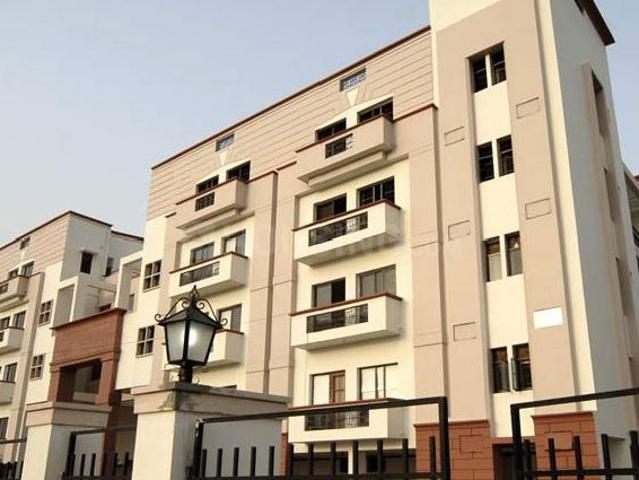 3 BHK Apartment in Vrindavan Yojana for resale Lucknow. The reference number is 20576092