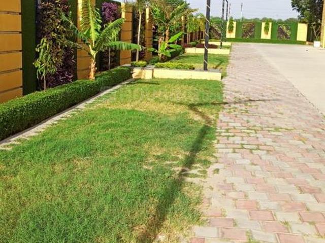3 BHK Apartment in Vrindavan Yojana for resale Lucknow. The reference number is 21104889