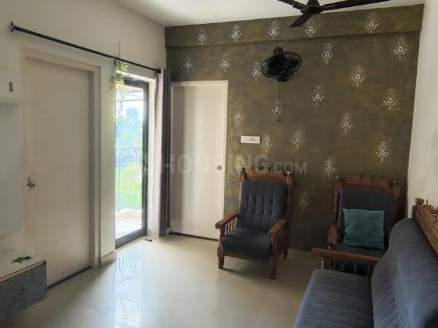 3 BHK Apartment in Vyttila for rent Kochi. The reference number is 20495781