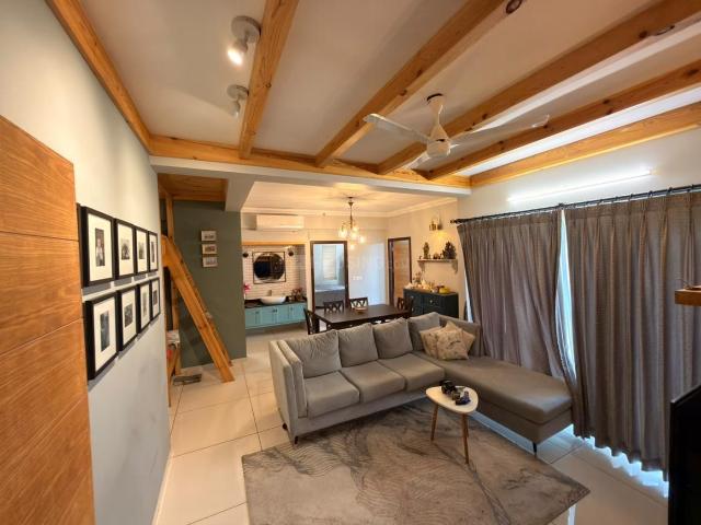 3 BHK Apartment in Vyttila for rent Kochi. The reference number is 21286837