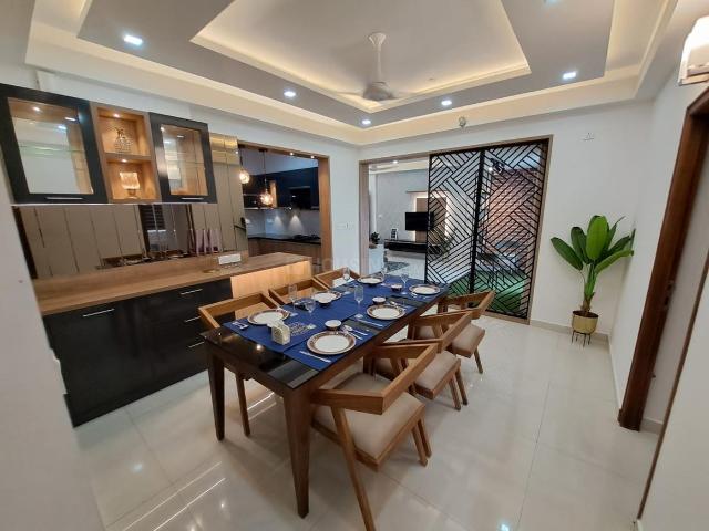 3 BHK Apartment in Vyttila for resale Kochi. The reference number is 18348271