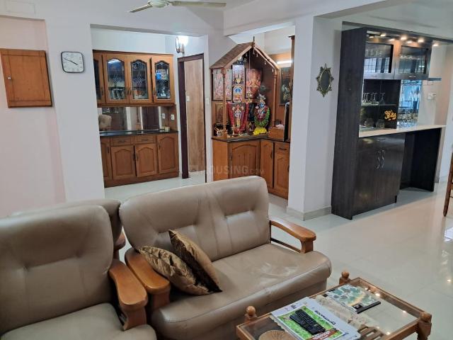 3 BHK Apartment in Vyttila for resale Kochi. The reference number is 19394069