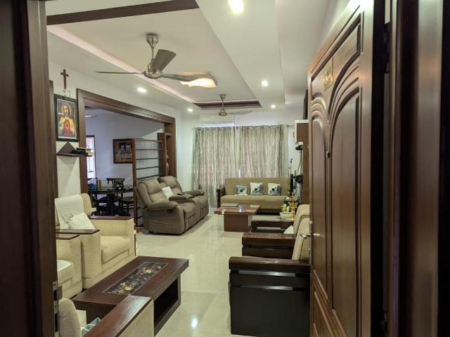 3 BHK Apartment in Vyttila for resale Kochi. The reference number is 19756217