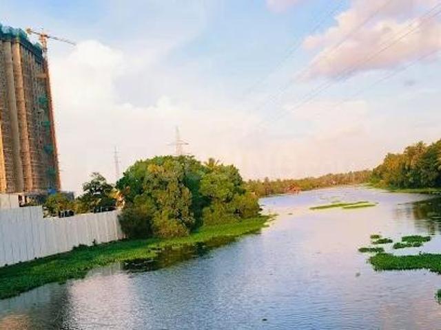 3 BHK Apartment in Vyttila for resale Kochi. The reference number is 19886590