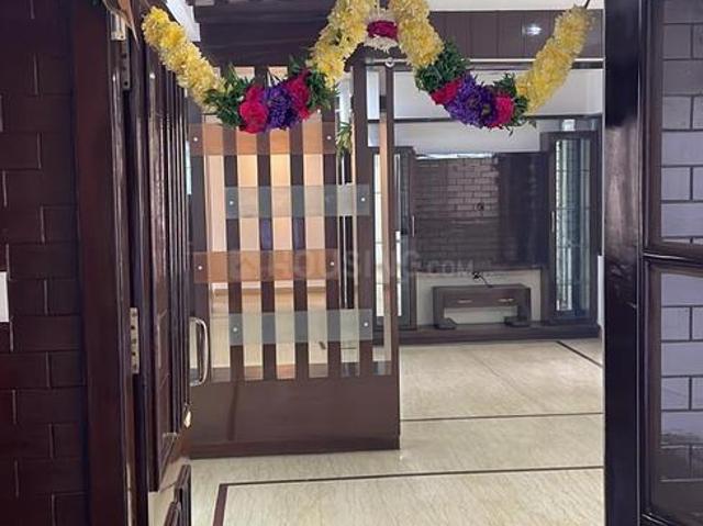 3 BHK Apartment in Yousufguda for resale Hyderabad. The reference number is 19983886