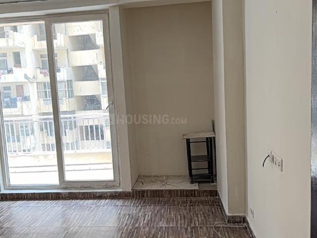 3 BHK Apartment in Zeta I for rent Greater Noida. The reference number is 19864390