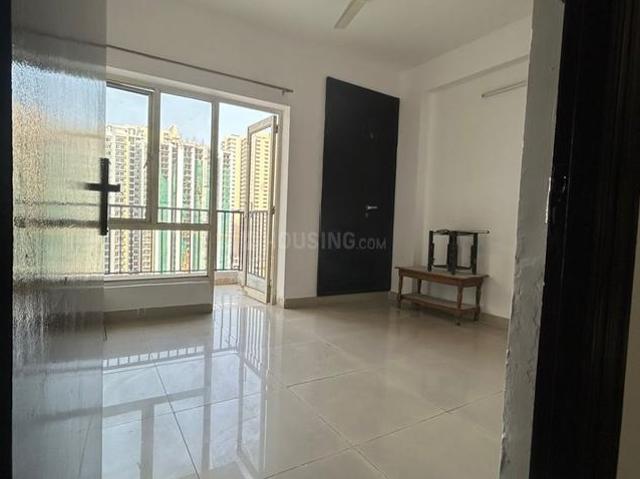 3 BHK Apartment in Zeta I for resale Greater Noida. The reference number is 14836173