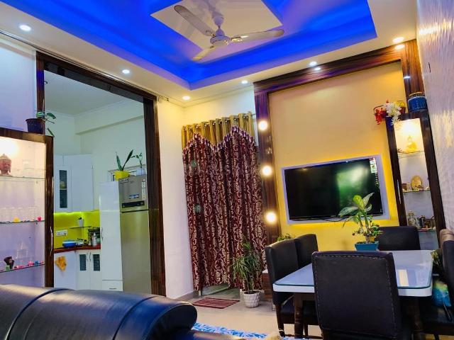 3 BHK Apartment in Zeta I for resale Greater Noida. The reference number is 19107305