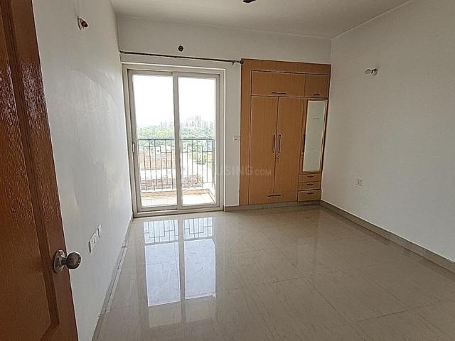 3 BHK Apartment in Zeta I for resale Greater Noida. The reference number is 20299479