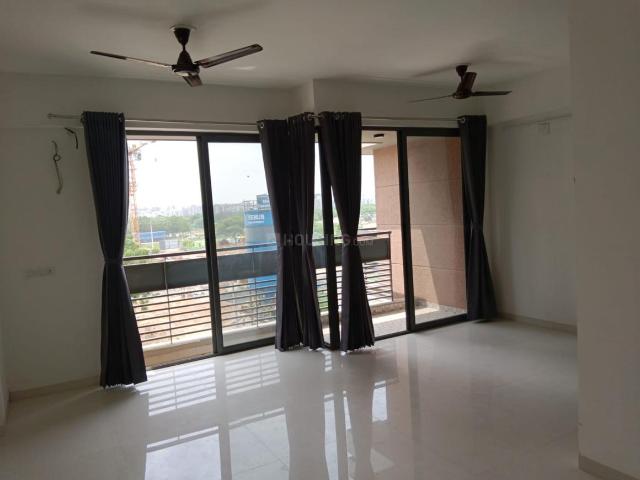 3 BHK Apartment in Zundal for rent Ahmedabad. The reference number is 17931270