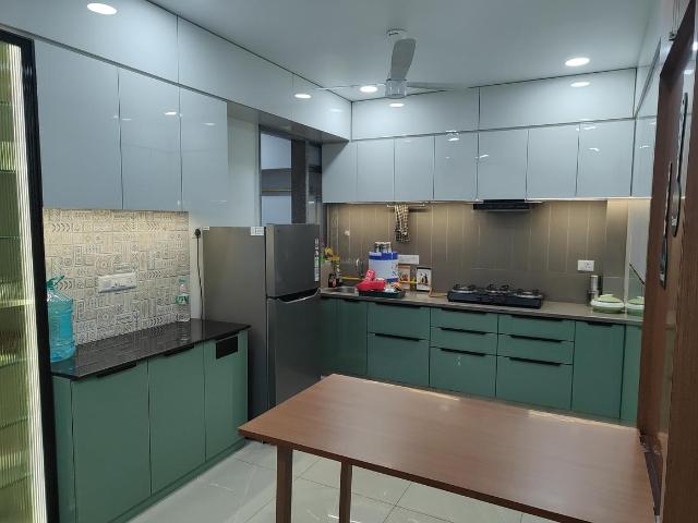 3 BHK Apartment in Zundal for rent Ahmedabad. The reference number is 18878945