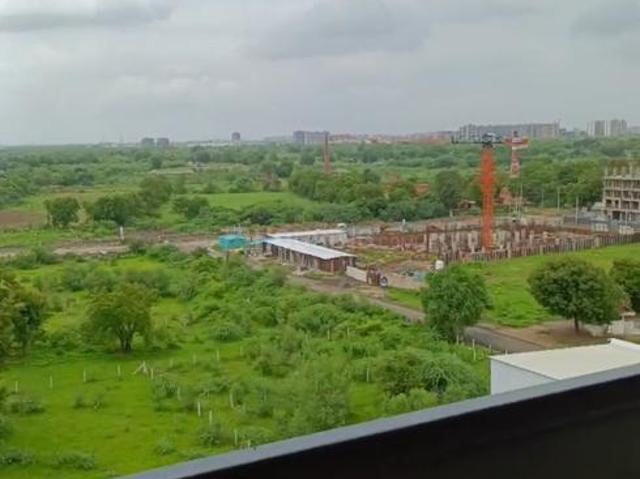 3 BHK Apartment in Zundal for rent Ahmedabad. The reference number is 19168359