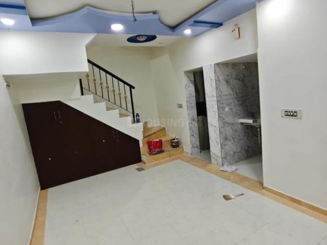 3 BHK Apartment in Zundal for rent Ahmedabad. The reference number is 20033015