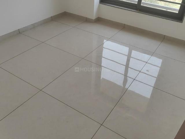 3 BHK Apartment in Zundal for rent Ahmedabad. The reference number is 20037224