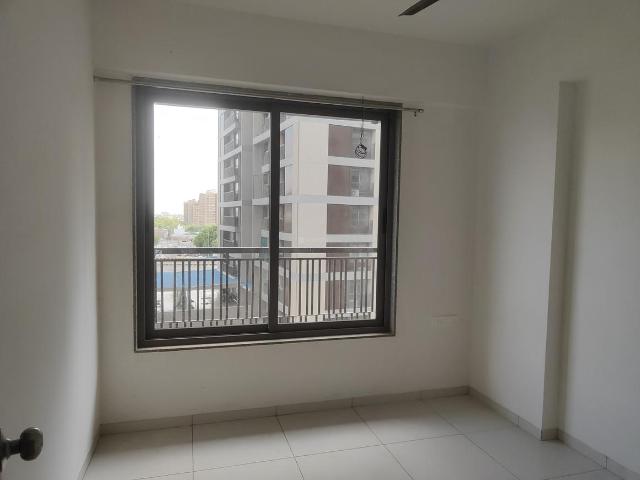 3 BHK Apartment in Zundal for rent Ahmedabad. The reference number is 20529881