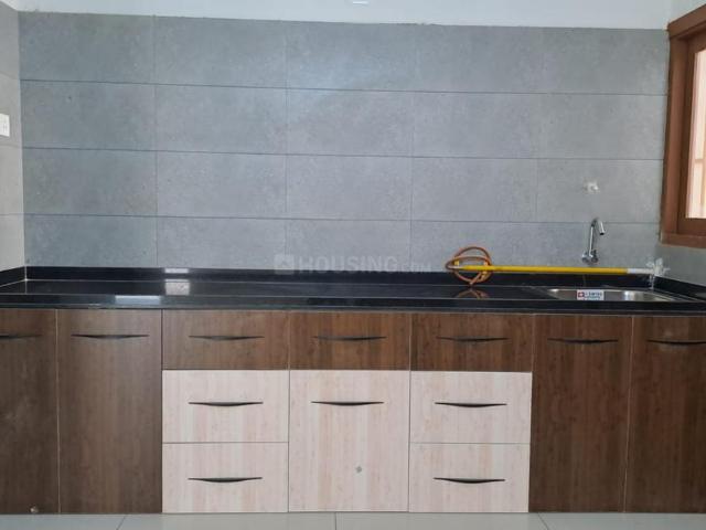 3 BHK Apartment in Zundal for rent Ahmedabad. The reference number is 20534299