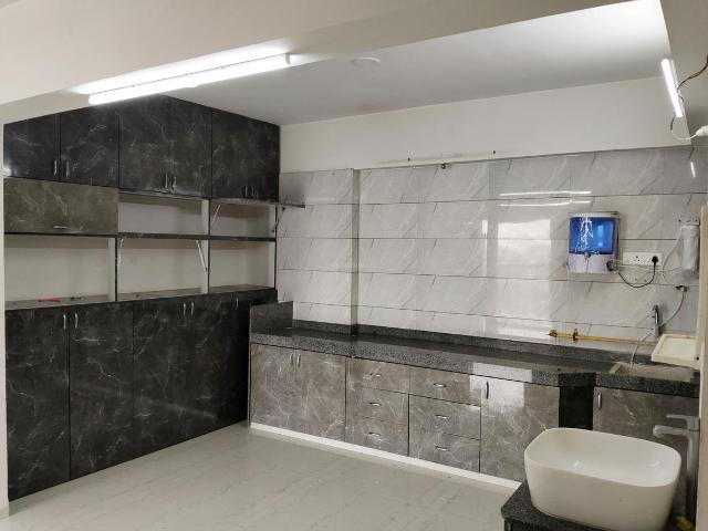 3 BHK Apartment in Zundal for rent Ahmedabad. The reference number is 20883589
