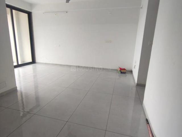 3 BHK Apartment in Zundal for rent Ahmedabad. The reference number is 21011588